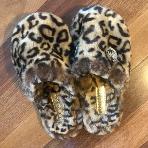 Michael Kors Cheetah/Leopard Slippers